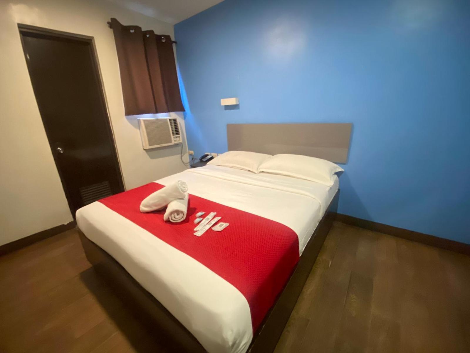Mc Hotel Novaliches Caloocan Exteriör bild
